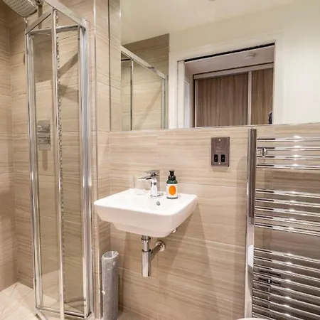 아파트 I Should Cocoa *